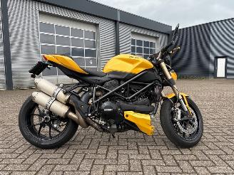 Ducati Streetfighter 848 picture 2