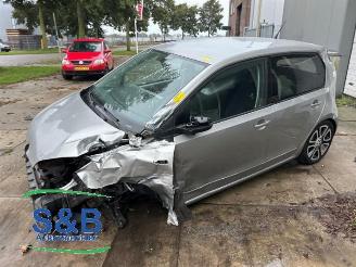 Auto da rottamare Volkswagen Up! Up! (121), Hatchback, 2011 1.0 12V 75 2014/6