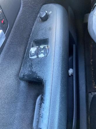 Audi A4 2.0 20V Combi/o  Benzine 1,984cc 96kW (131pk) FWD picture 35