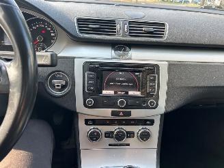 Volkswagen Passat 1.6 TDI 16V Bluemotion Combi/o  Diesel 1.598cc 77kW (105pk) FWD 2010-08/2014-12  CAYC picture 18