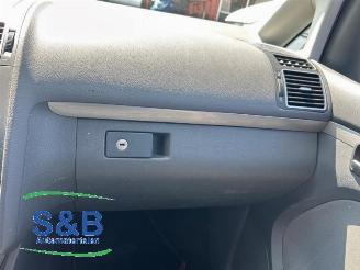 Volkswagen Touran Touran (1T3), MPV, 2010 / 2015 1.4 16V TSI 140 picture 23