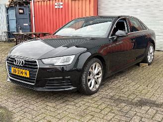 Damaged car Audi A4 LIMOUSINE 2016/4