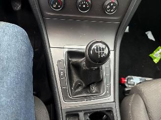 Vaurioauto  passenger cars Volkswagen Golf 1.2 TSI 16V Hatchback  Benzine 1.197cc 63kW (86pk) FWD 2012-08/2017-03  CJZB 2012/1