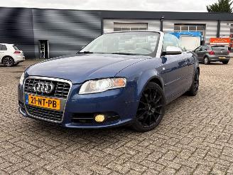 Schadeauto Audi A4 2.4 V6 30V Cabrio  Benzine 2.393cc 125kW FWD 2002-04/2005-12 (8H7) BDV 2002/7