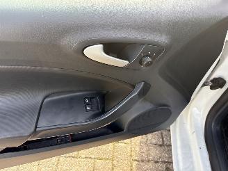 Seat Ibiza 1.4 TSI 16V FR Hatchback 2Dr Benzine 1.390cc 110kW (150pk) FWD 2009-03/2012-10 (6J1) CAVF picture 11