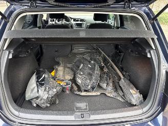 Volkswagen Golf 1.2 TSI 16V Hatchback  Benzine 1.197cc 77kW (105pk) FWD 2012-11/2017-03  CJZA picture 16