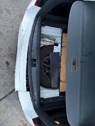 Skoda Octavia 1.6 TDI Greenline 16V Combi/o 4Dr Diesel 1.598cc 81kW (110pk) FWD 2013-05/2020-07  CRKB picture 13