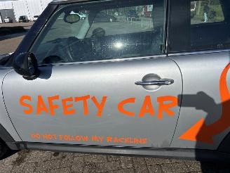 Mini Mini ONE picture 2