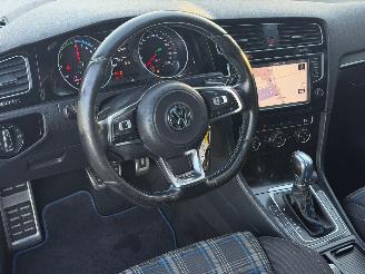 Volkswagen Golf 1.4 TSI GTE PANO picture 13