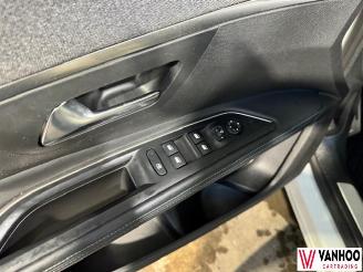 Peugeot 5008  picture 22