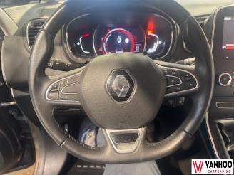 Renault Scenic  picture 13