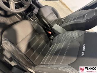 Dacia Duster  picture 16
