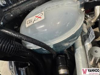 Peugeot e-208  picture 9