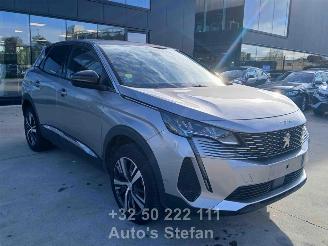 Unfallwagen Peugeot 3008 ALLURE 2022/2