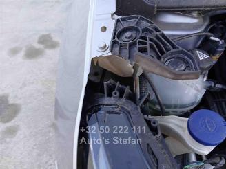 Peugeot 2008  picture 25