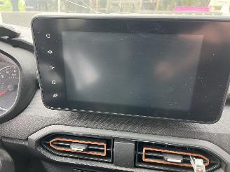 Dacia Sandero TCe 100 ECO-G Stepway KLIMA picture 14