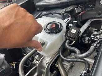 Volkswagen T-Roc BENZINE - KLIMATRONIK - LIFE picture 11