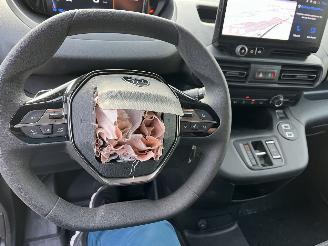 Peugeot Partner AUTOMATIC 131.PS DIESEL picture 23