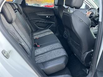 Peugeot 3008 1,2 BENZINE 131,PS AUTOMATIK picture 17
