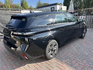 Peugeot 308 BENZINE - AUTOMATIC picture 3