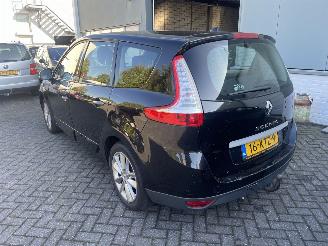 Renault Grand-scenic 2.0 Dynamique 7p. 140PK!!! AUTOMAAT!!! picture 4