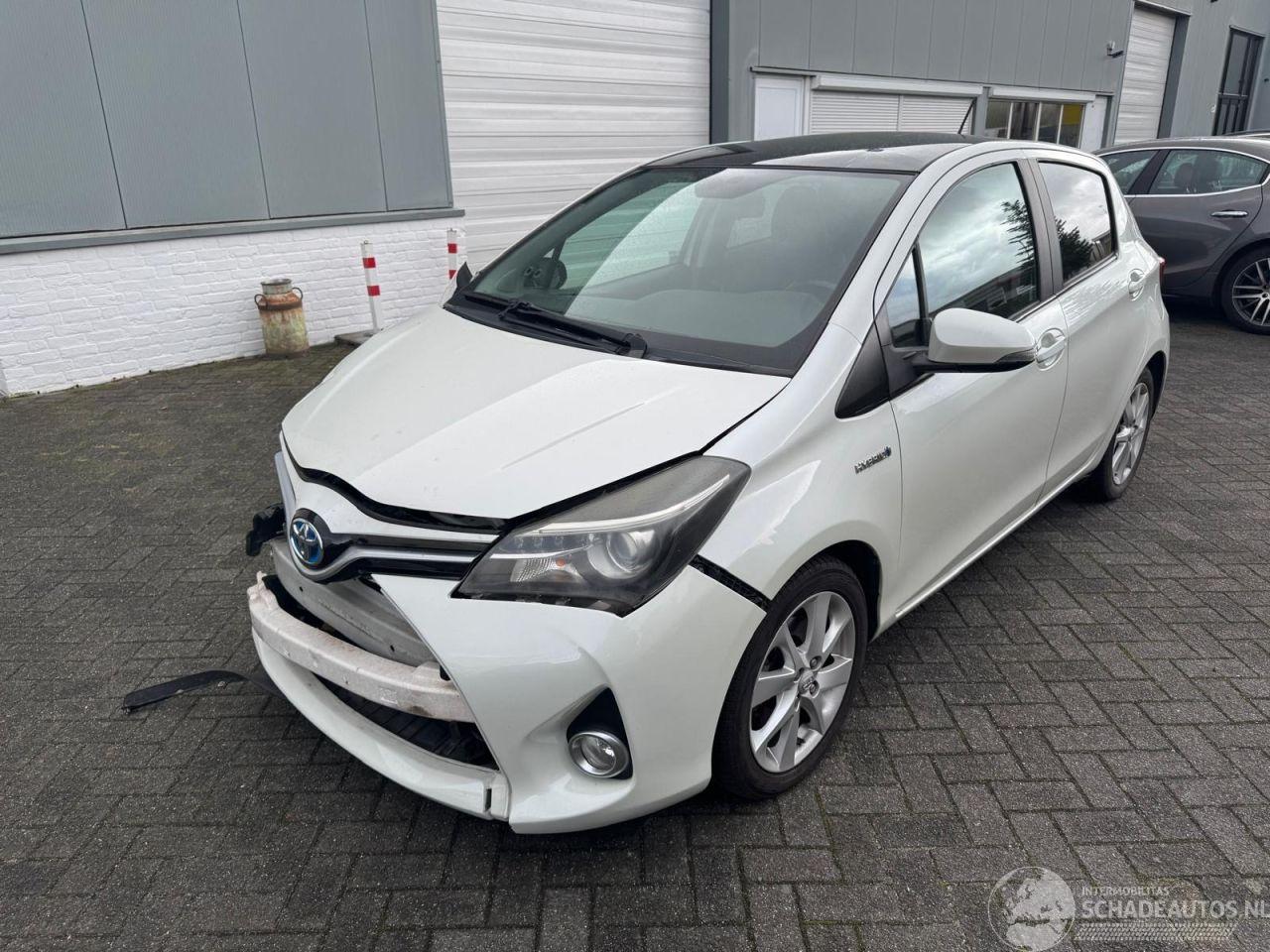 Toyota Yaris 1.5 hybrid dynamic