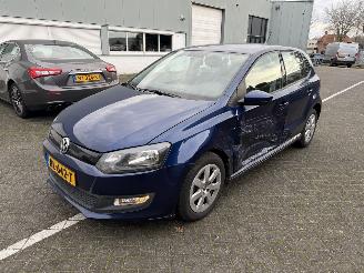 krockskadad bil auto Volkswagen Polo 1.2TDI BMT 2014/4