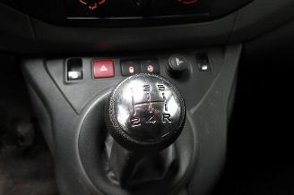 Peugeot Partner TEPEE picture 26