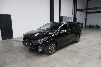 Unfallwagen Kia Ceed SW 2024/6