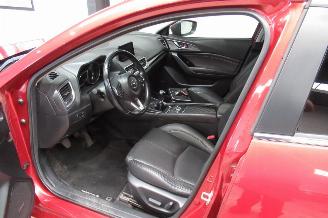 Mazda 3 SEDAN picture 12