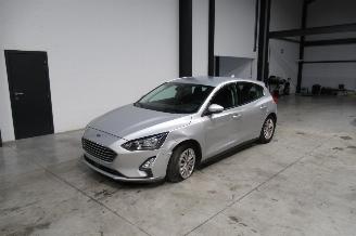 skadebil auto Ford Focus TITANIUM 2019/8