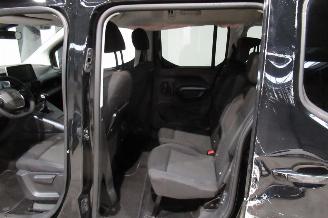 Peugeot Rifter ALLURE PACK picture 19