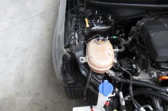 Hyundai I-20 SEDAN picture 12