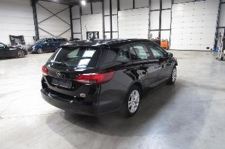 Opel Astra BREAK picture 5