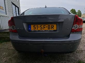 Volvo S-40 2.4i Elite picture 5