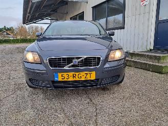 Volvo S-40 1.8 picture 2