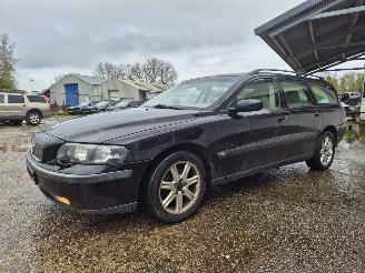 Volvo V-70 2.4 D5 picture 3