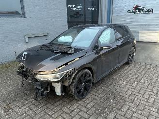 Voiture accidenté Volkswagen Golf VW GOLF 8 2.0TDI DSG R LINE 2023/1