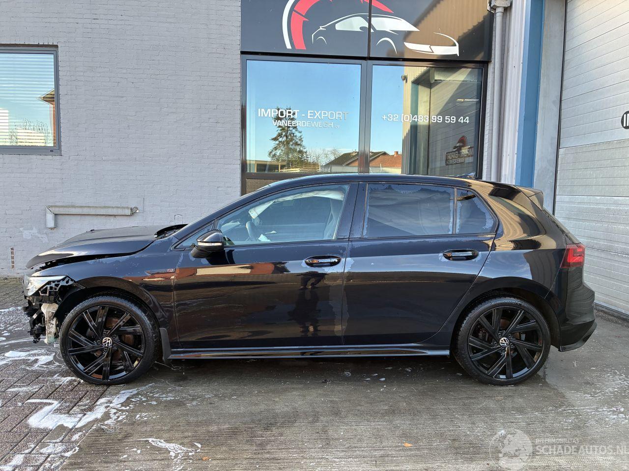 Volkswagen Golf VW GOLF 8 2.0TDI DSG R LINE