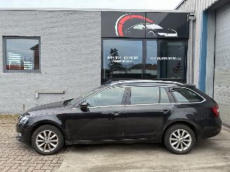 damaged passenger cars Skoda Octavia SKODA OCTAVIA 1.6TDI DSG 2019 2019/2