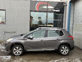Unfallwagen Peugeot 2008 PEUGEOT 2008 1.6D 2016 2016/4