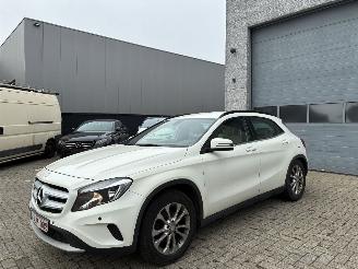 Vaurioauto  passenger cars Mercedes GLA MERCEDES GLA220d 4matic 2015 2015/9