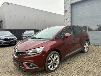 skadebil auto Renault Grand-scenic RENAULT SCENIC 1.5D 2017 7 ZIT 2017/4