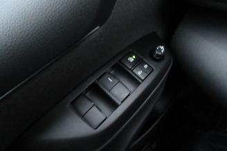 Mazda 2 Hybrid - 1.5 Centre-line picture 21