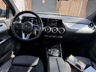 Mercedes B-klasse B200 / AUTOMAAT picture 18