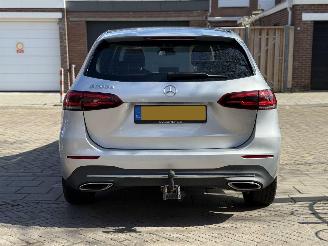 Mercedes B-klasse B200 / AUTOMAAT picture 9