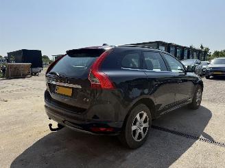 Volvo Xc-60 2.0 D3 FWD AUTOMAAT picture 8