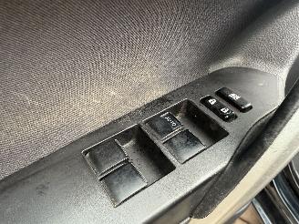 Toyota Auris Touring Sports 1.8 hybride lease AUTOMAAT picture 18