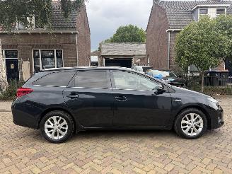 Toyota Auris Touring Sports 1.8 hybride lease AUTOMAAT picture 6