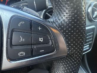 Mercedes GLA 200d AMG AUTOMAAT picture 25